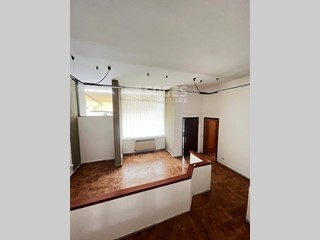 Quadrilocale in Vendita a Terranuova Bracciolini, 230'000€, 100 m²