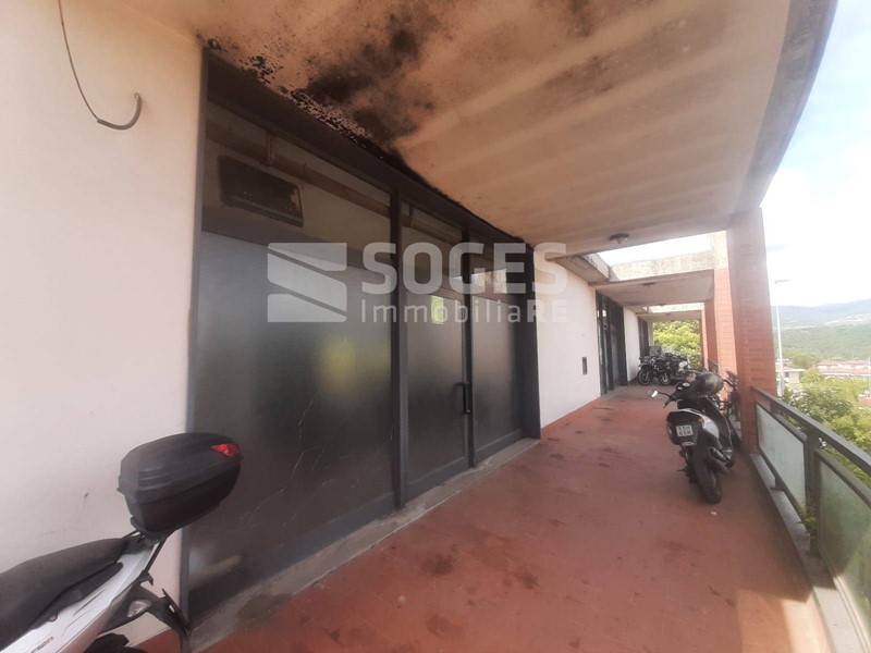 Immobile commerciale in Vendita a Rignano sull'Arno, 150'000€, 198 m²