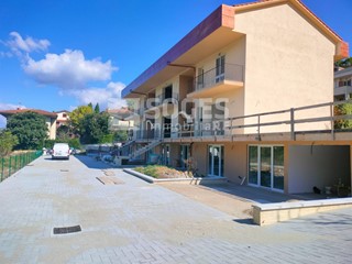 Trilocale in Vendita a Reggello, 260'000€, 100 m²