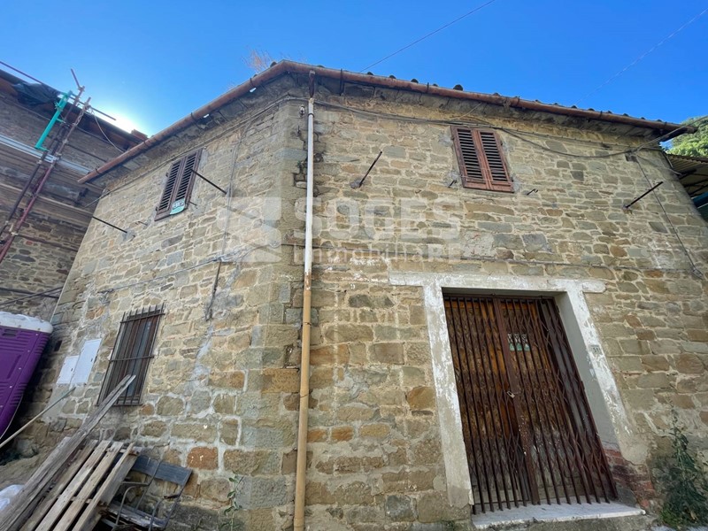 Casa Semi Indipendente in Vendita a Pelago, 55'000€, 100 m²