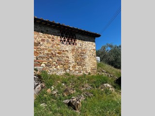 Rustico in Vendita a Cavriglia, 60'000€, 60 m²