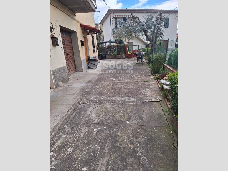 Quadrilocale in Vendita a San Giovanni Valdarno, 125'000€, 120 m²