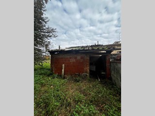 Rustico in Vendita a Terranuova Bracciolini, 100'000€, 110 m²