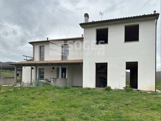 Appartamento in Vendita a Bucine, 220'000€, 115 m²