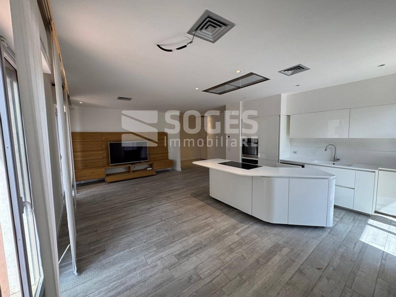 Quadrilocale in Vendita a Figline e Incisa Valdarno, 275'000€, 130 m²