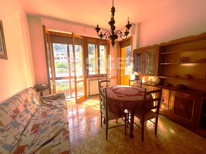 Quadrilocale in Vendita a Borgo San Lorenzo, 183'000€, 100 m²