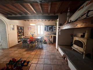 Appartamento in Vendita a Borgo San Lorenzo, 198'000€, 100 m²