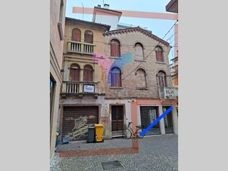 Casa Indipendente in Vendita a Treviso, 500'000€, 200 m²