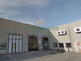 Capannone in Vendita a Argelato, 187'000€, 370 m²