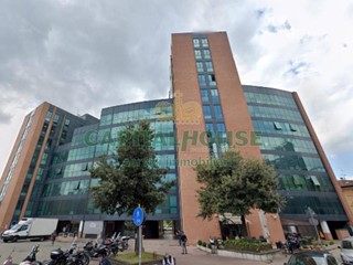 Ufficio in Vendita a Bologna, 253'000€, 95 m²