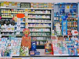 Attività commerciale in Vendita a Bologna, 285'000€, 60 m²