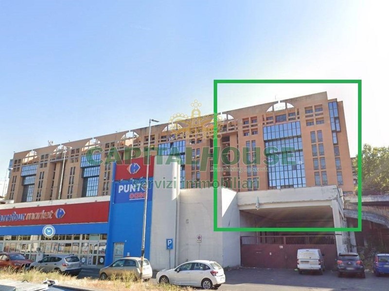 Ufficio in Vendita a Roma, 2'640'000&euro;, 4520 m², con Box