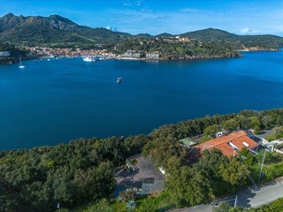 Villa in Vendita a Capoliveri, 3'600'000€, 608 m²