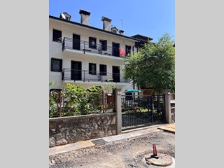 Appartamento in Vendita a Cimolais, 57'000€, 80 m²