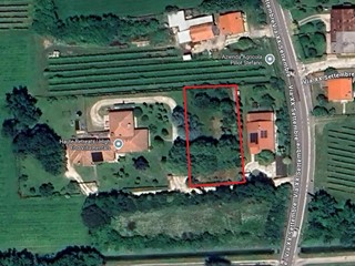 Terreno edificabile in Vendita a Roveredo in Piano, 110'000€, 1426 m²
