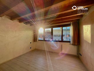 Negozio in Vendita a Verdellino, 120'000€, 75 m²