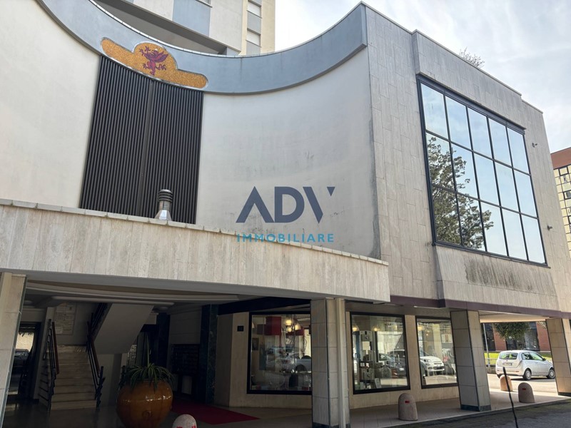 Immobile commerciale in Vendita a Perugia, 125'000€, 109 m²