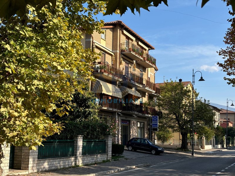 Appartamento in Vendita a Assisi, 135'000€, 127 m²