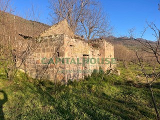 Terreno agricolo in Vendita a Sirignano, 85'000€, 6706 m²