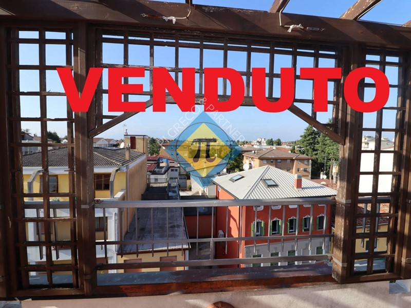 Appartamento in Vendita a Azzano Decimo, 227'000€, 239 m²