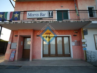 Immobile commerciale in Vendita a Cinto Caomaggiore, 270'000€, 152 m²