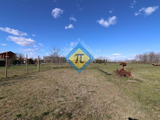 Terreno edificabile in Vendita a Sesto al Reghena, 45'000€, 2500 m²