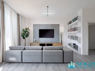 Quadrilocale in Vendita a Seregno, 275'000€, 120 m²