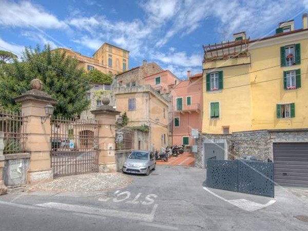 Trilocale in Vendita a Loano, 395'000€, 100 m²