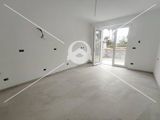 Trilocale in Vendita a Loano, 395'000&euro;, 70 m²