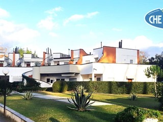 Bilocale in Affitto a Massa, 800€, 48 m²