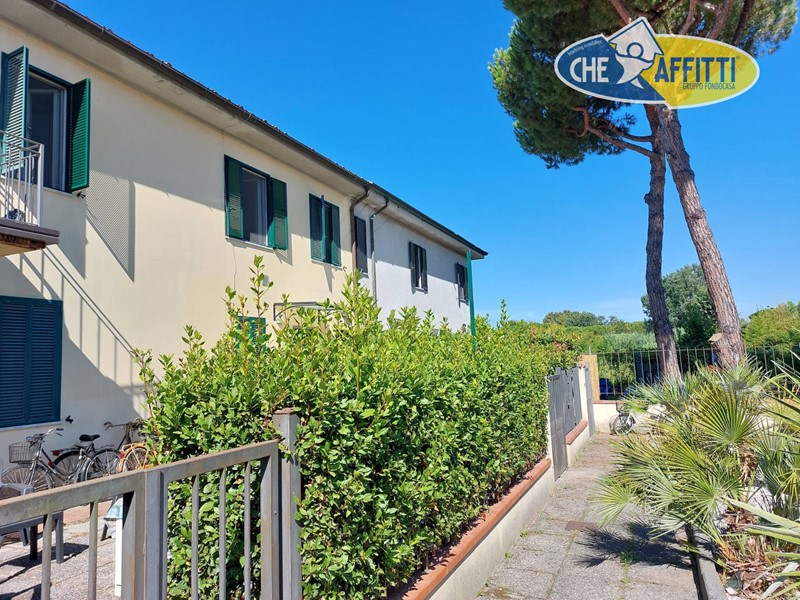 Trilocale in Affitto a Massa, 1'400€, 65 m²