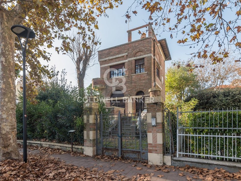 Villa in Vendita a Cervia, 950'000€, 190 m²