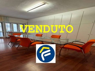 Trilocale in Vendita a Nocera Inferiore, 250'000€, 129 m²