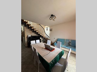 Trilocale in Vendita a Salerno, 169'000&euro;, 140 m²