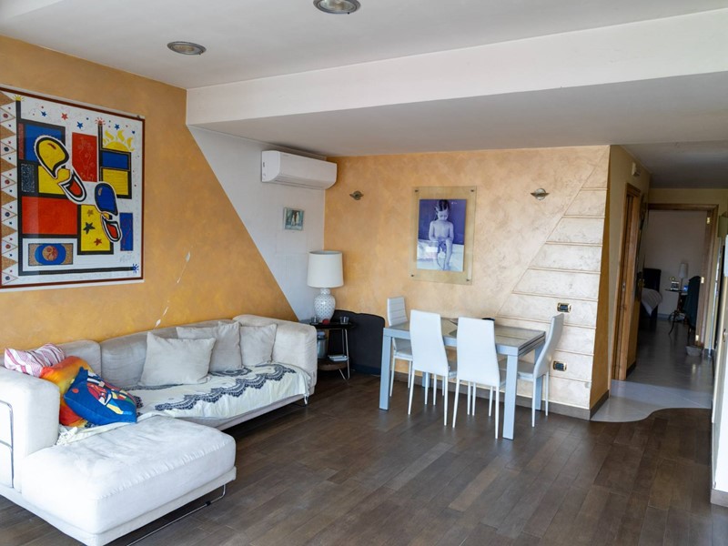 Casa Semi Indipendente in Vendita a Castel San Giorgio, 399'000€, 430 m²