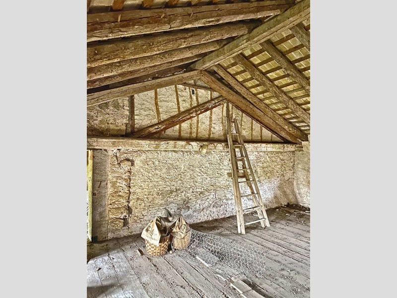 Casa Indipendente in Vendita a Pagnacco, 105'000€, 400 m²