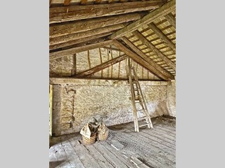 Casa Indipendente in Vendita a Pagnacco, 105'000€, 400 m²