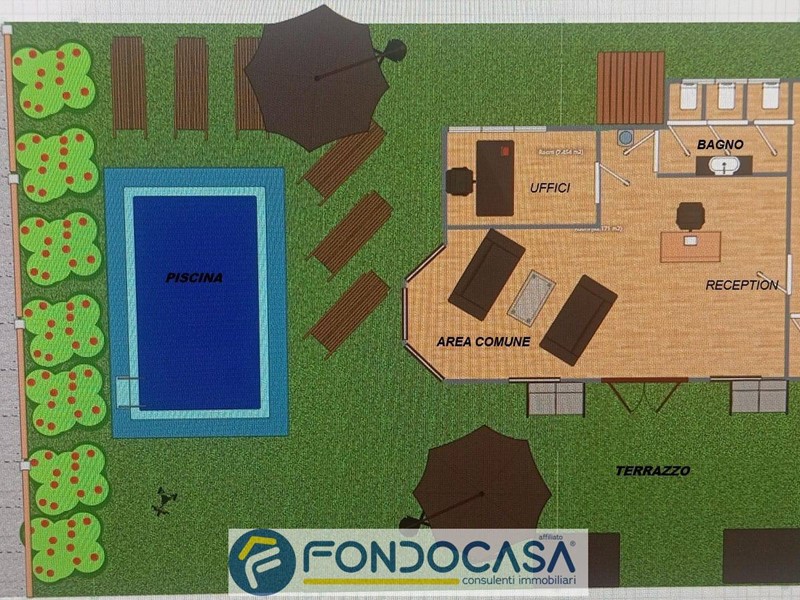 Attività commerciale in Vendita a Montecorvino Pugliano, 260'000€, 600 m²