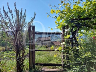 Casa Semi Indipendente in Vendita a Bagni di Lucca, 120'000€, 318 m²