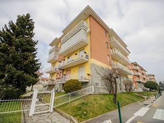 Ufficio in Vendita a San Benigno Canavese, 105'000€, 120 m²