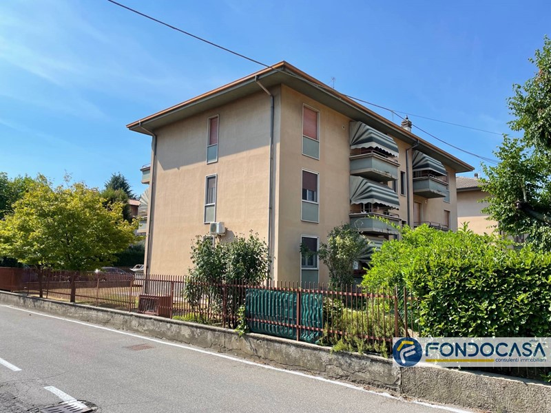 Quadrilocale in Vendita a Grumello del Monte, 165'000€, 140 m²
