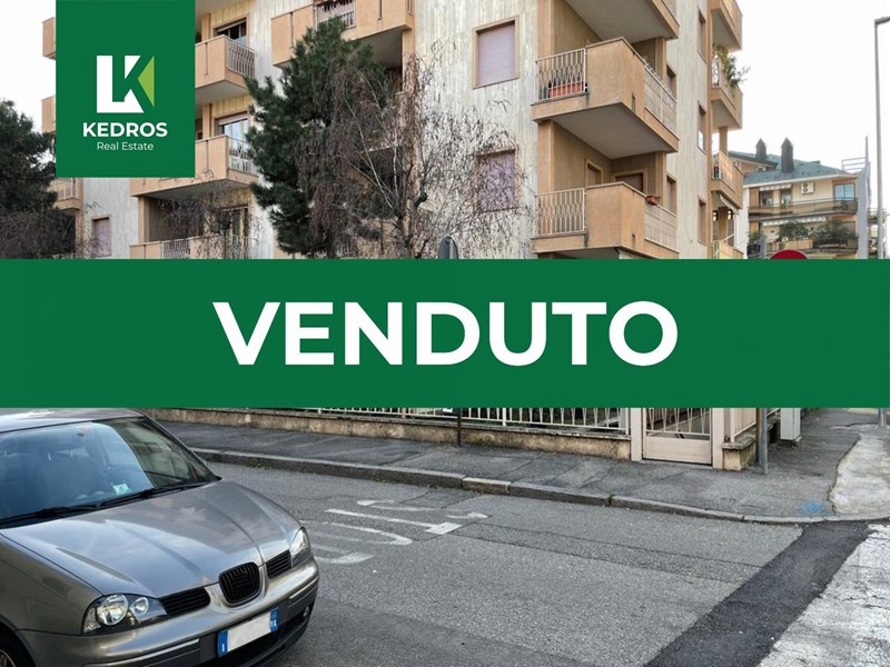 Quadrilocale in Vendita a Busto Arsizio, 165'000€, 140 m²