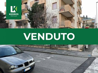 Quadrilocale in Vendita a Busto Arsizio, 165'000€, 140 m²