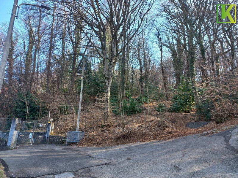 Terreno edificabile in Vendita a Valganna, 38'000€, 2170 m²