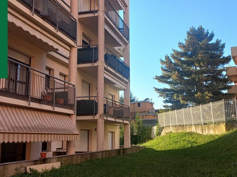 Bilocale in Vendita a Varese, 80'000€, 53 m²