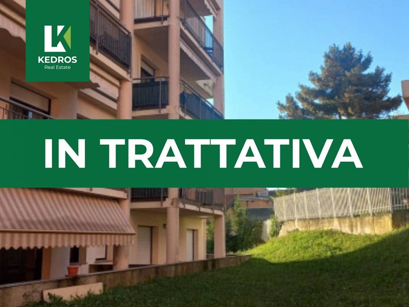 Bilocale in Vendita a Varese, 80'000&euro;, 53 m²