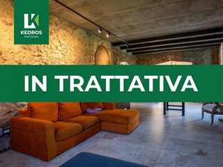 Casa Indipendente in Vendita a Varese, 670'000€, 350 m²