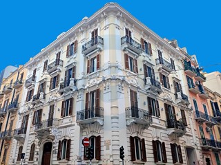 Quadrilocale in Vendita a Bari, 680'000€, 150 m²