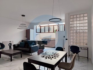 Bilocale in Vendita a Bari, 152'000€, 73 m²