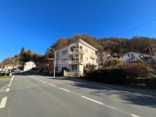 Casa Indipendente in Vendita a Valduggia, 120'000€, 400 m²